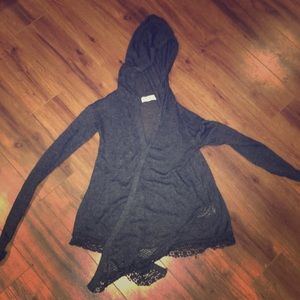 Hollister xs sweater